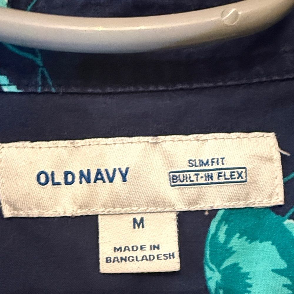 Old Navy Slim-Fit Navy Blue Jellyfish Print Shirt - Picture 2 of 6